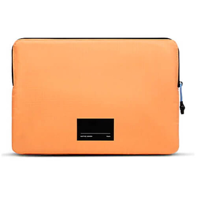 Чехол Native Union Ultralight 16'' Sleeve Case Apricot Crush для MacBook Pro 16'' (STOW-UT-MBS-APR-16)