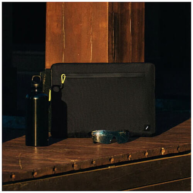 Чехол Native Union Ultralight 13'' Sleeve Case Black for MacBook Air 13''/MacBook Pro 13'' (STOW-UT-MBS-BLK-13)