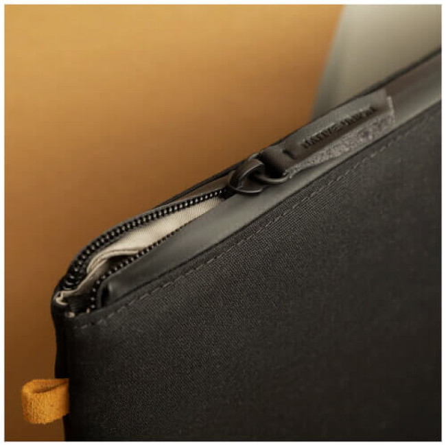Чехол Native Union W.F.A Stow Lite 13'' Sleeve Case Black (STOW-LT-MBS-BLK-13)
